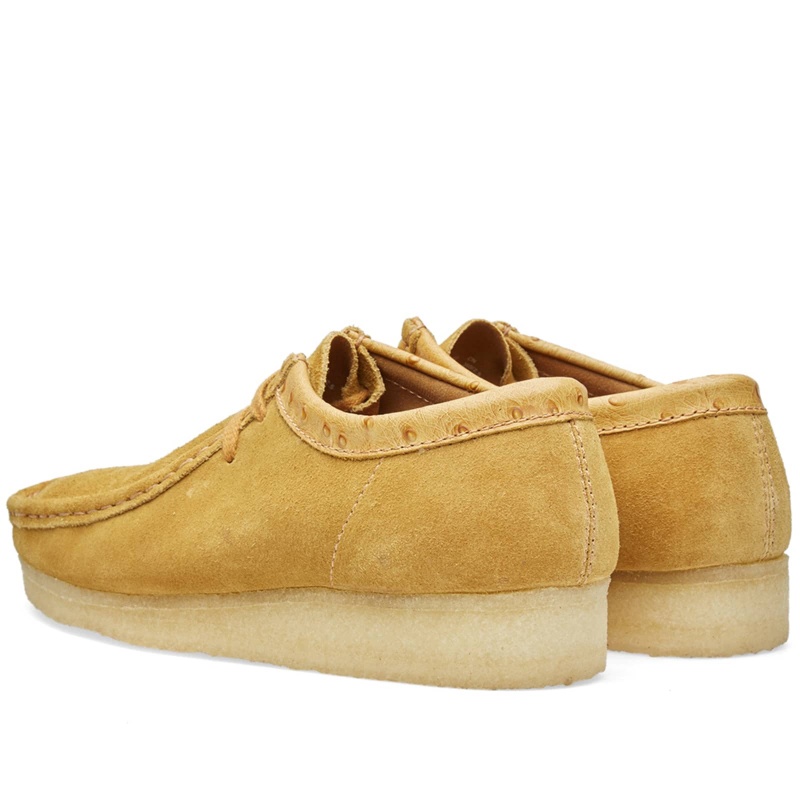 Golden Brown Stüssy x Clarks Originals Wallabee | C26108971